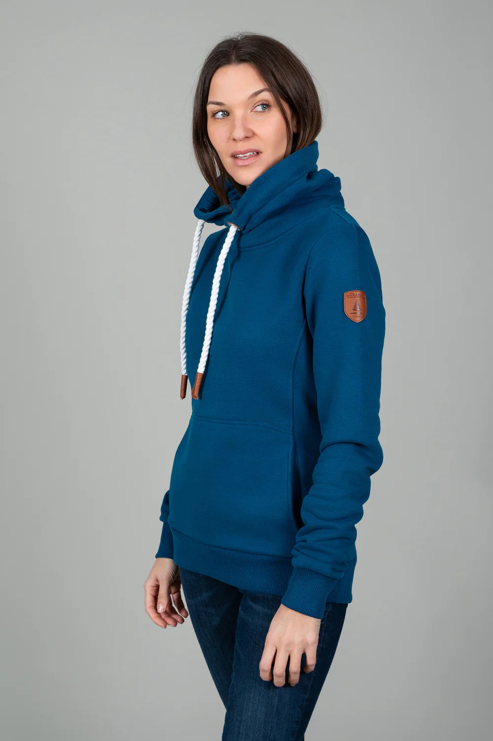 Wankaome Dionne High Neck Sweatshirt