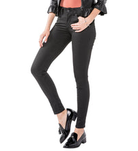Load image into Gallery viewer, SILVER WOMENS SUKI SKINNY JEAN