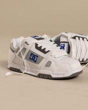 Load image into Gallery viewer, DC Stag Mens Shoe

