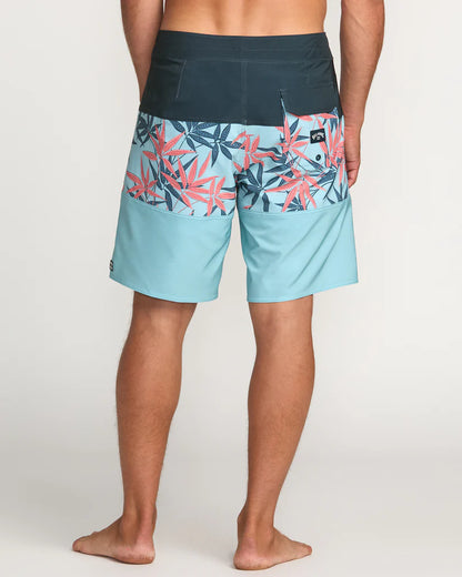 Tribong Pro Boardshorts