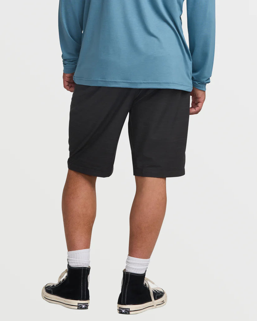 Crossfire Submersible 21" Hybrid Shorts