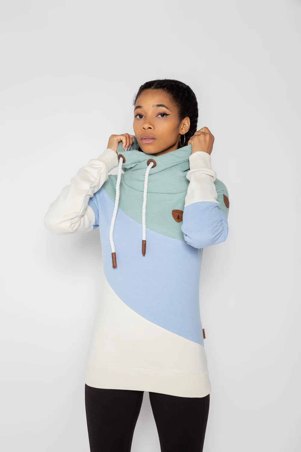 Wanakome Selene Hoodie