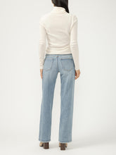 Load image into Gallery viewer, Silver Loose and Low Women&#39;s Jean

