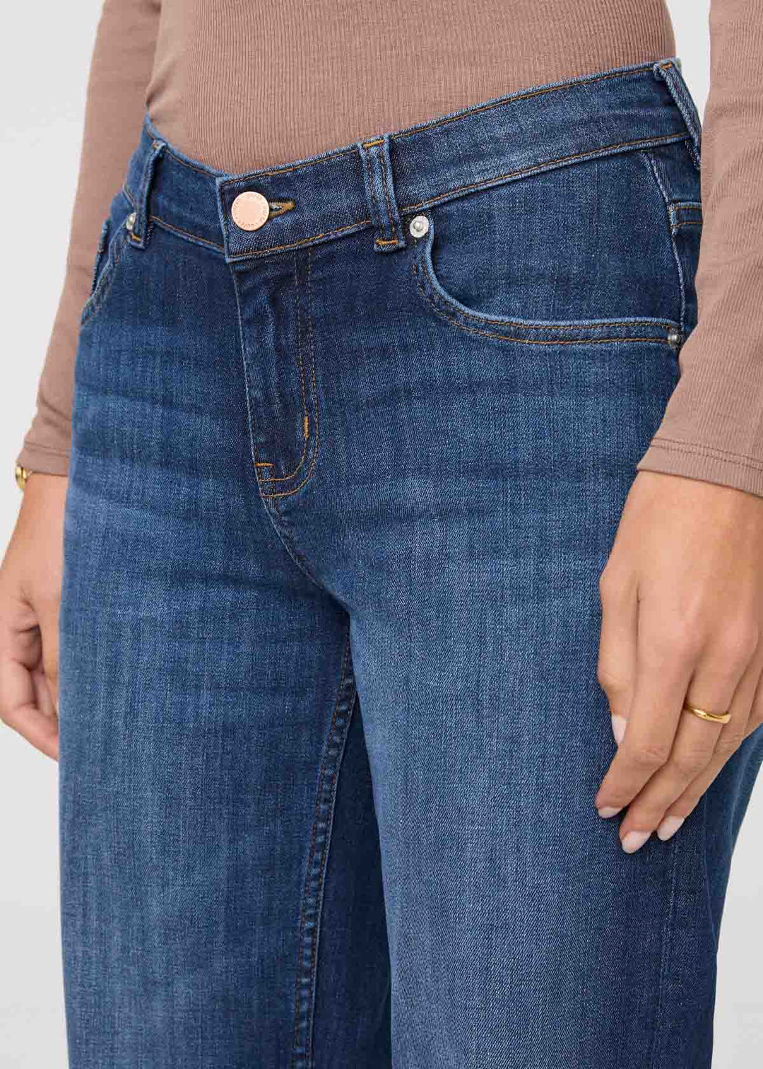 DU/ER Performance Denim Mid Rise Straight - Blue Cascade