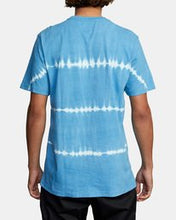 Load image into Gallery viewer, RVCA MANIC TIE-DYE STRIPE S/S TEE
