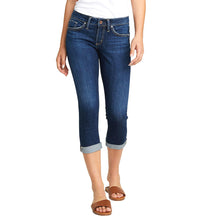 Load image into Gallery viewer, SILVER WOMENS SUKI MID RISE CAPRI
