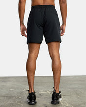 Load image into Gallery viewer, RVCA MENS YOGGER STRETCH 18&quot; SHORT
